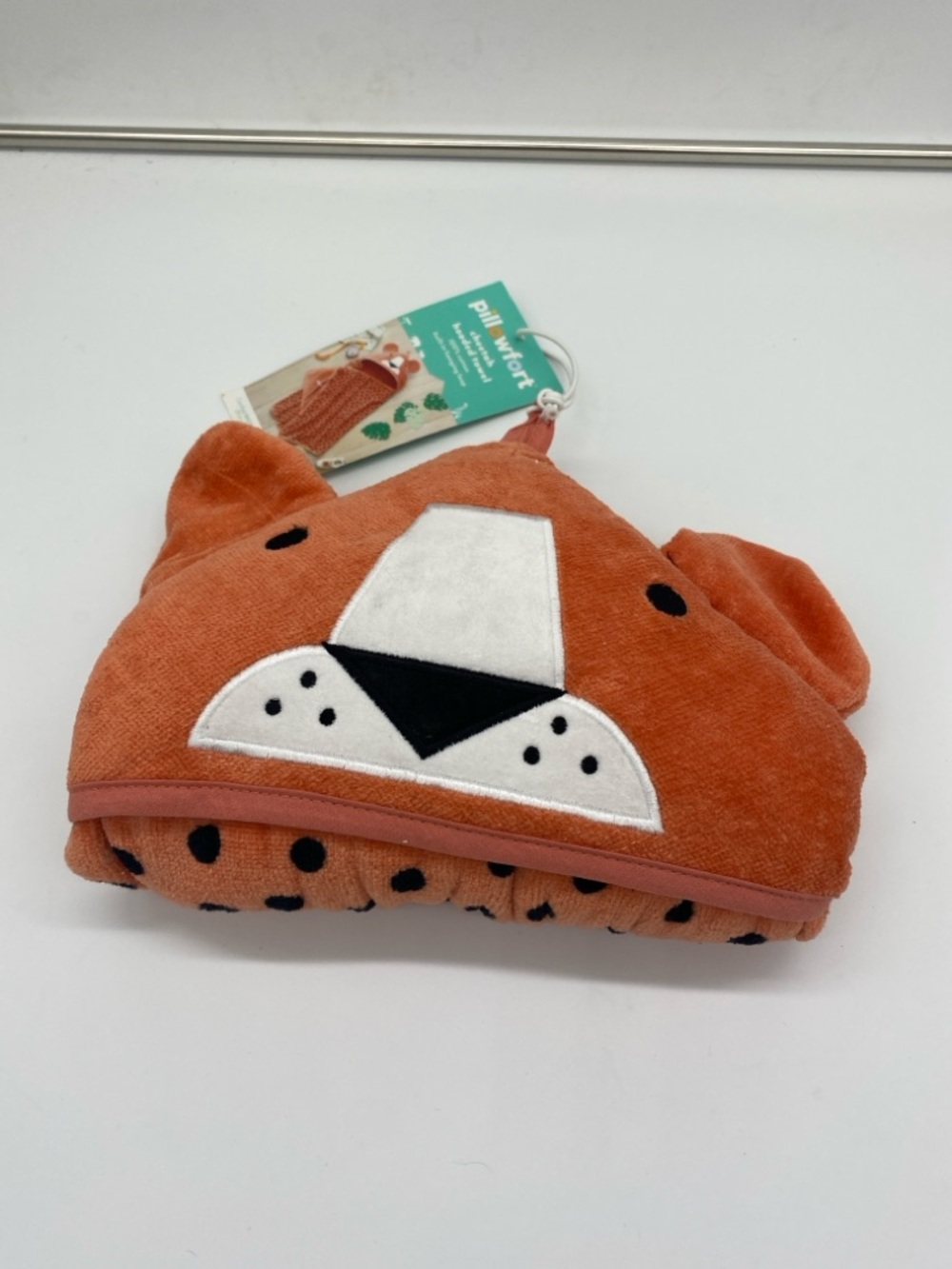 Cheetah Hooded Towel 100% Cotton Built in hanging loop new